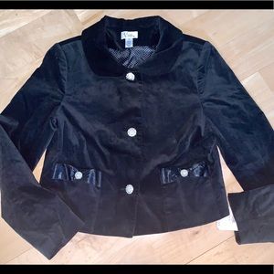 💥Price Drop💥NWTLilly Pulitzer cropped jacket 8